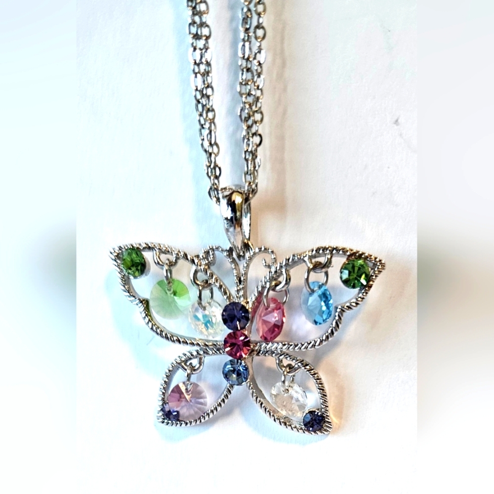 #116 Butterfly Lovers Pendant Necklace In Multi-colors And Silver